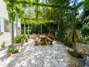 Apartments & Rooms Jokovic- Deluxe Double Room with Terrace and Partial Sea View SOBA 3